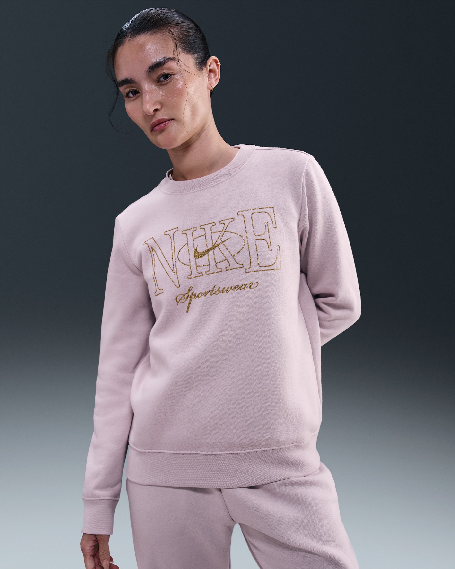 ちーすけ Nike Sportswear Club Fleece Women's Pullover Crew-Neck